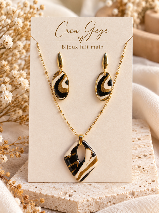Parure Éclat Ivoire & Noir – Collier et Boucles d’Oreilles Dorées Fait Main