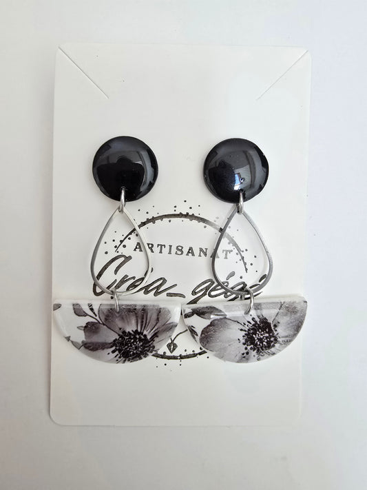 Black and white flower drop earrings "Automne Fleuri"
