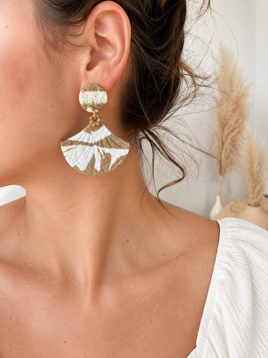 "Golden Sand" beige marbled fan earrings