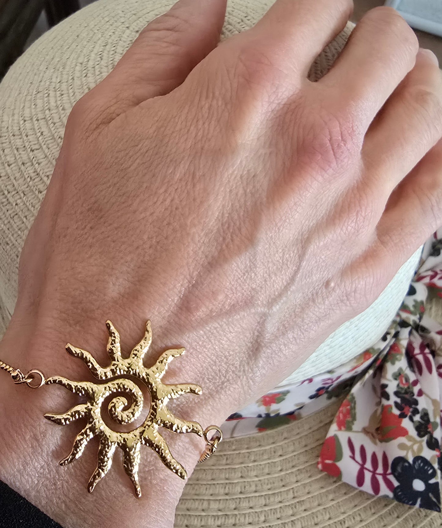 Bracelet soleil doré en acier inoxydable - Créa Gégé