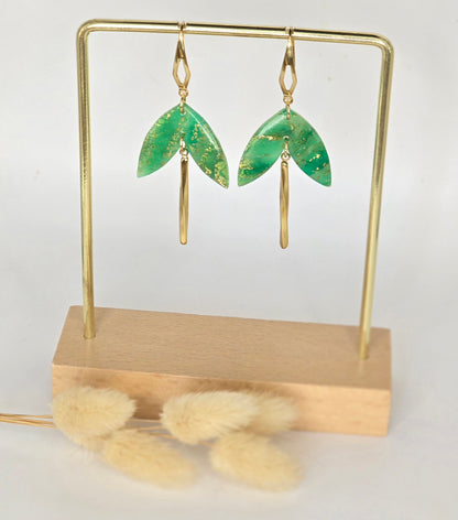 Boucles d’oreilles vert émeraude feuille d’or - Créa Gégé