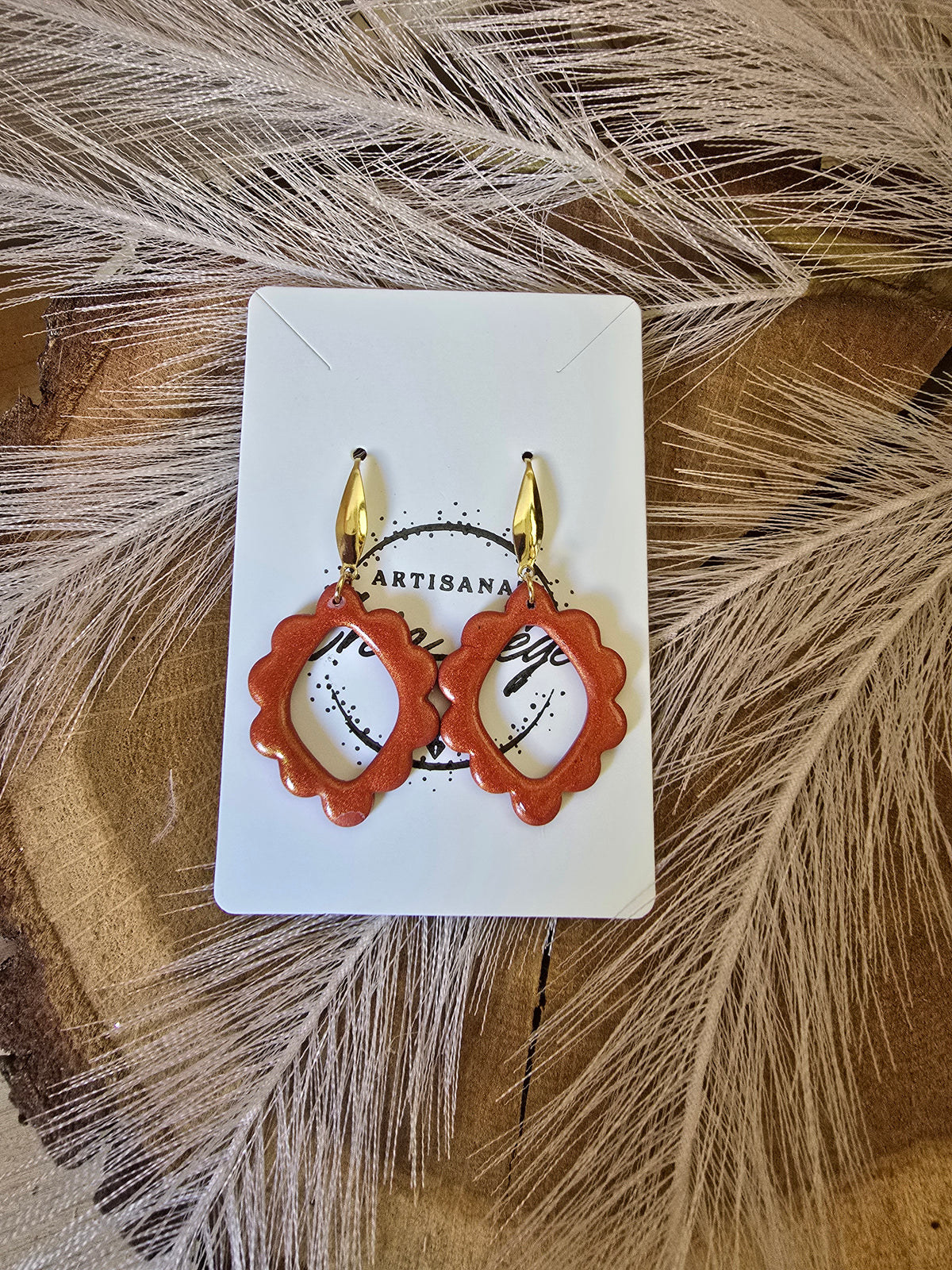 Boucles d’oreilles terracotta métallisé ajourées festonnées – Créa Gégé