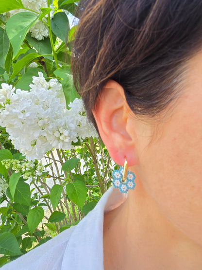 Boucles d’oreilles créoles et perles tissées à la main - Bijou artisanal bohème chic