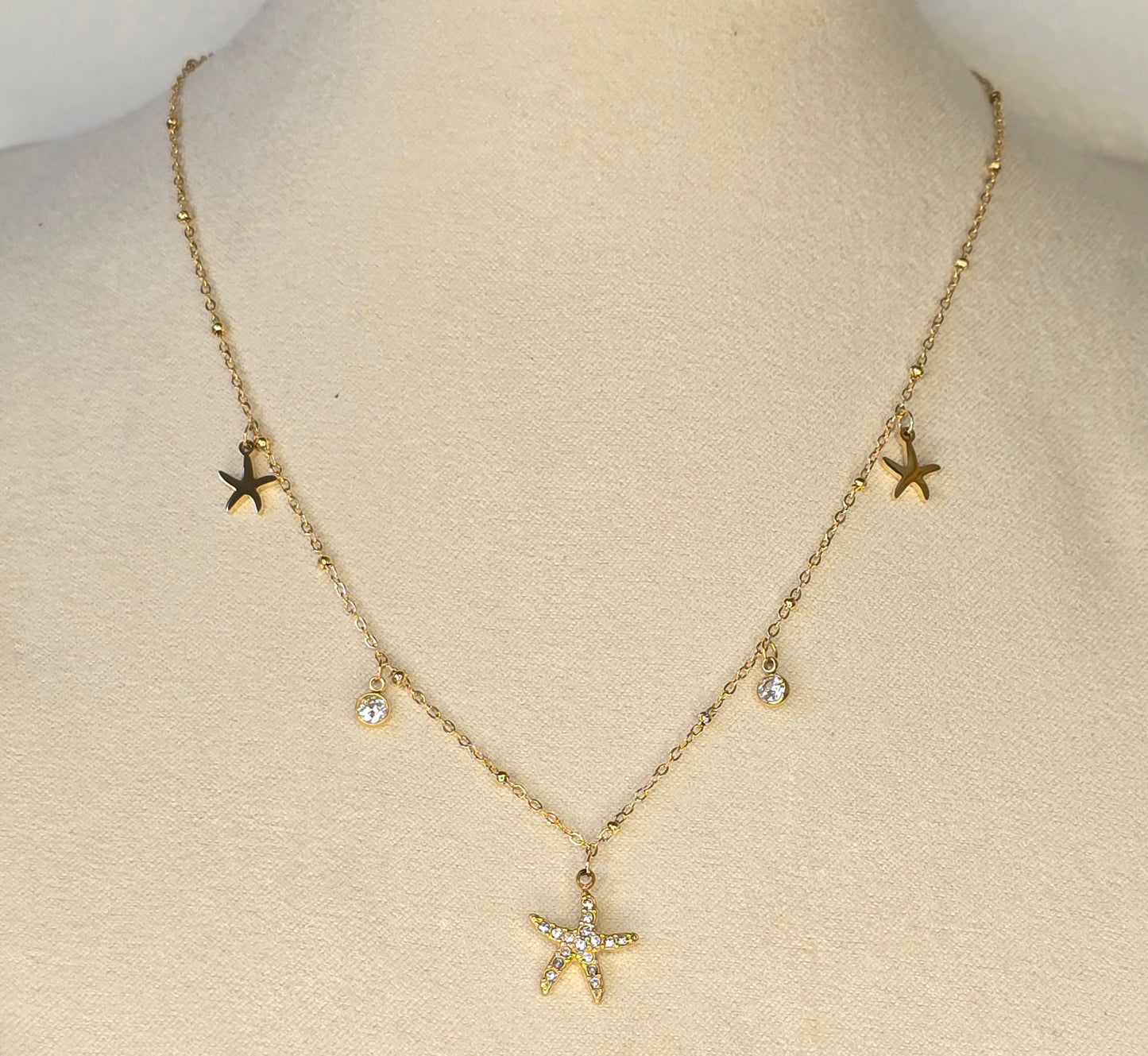 Collier pendentif Etoile strass - Acier inoxydable doré
