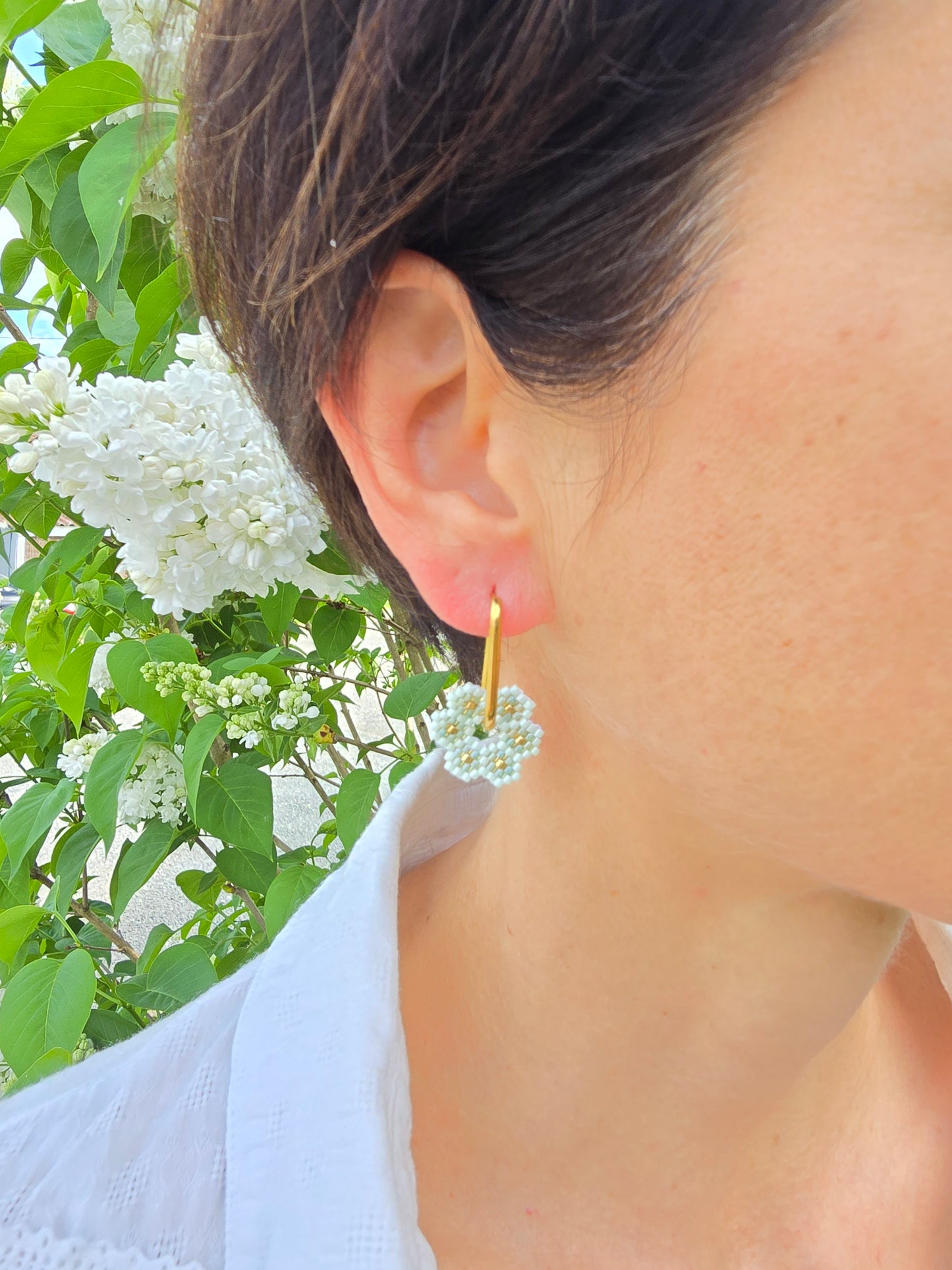 Boucles d’oreilles créoles et perles tissées à la main - Bijou artisanal bohème chic