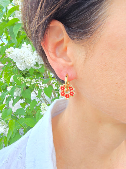 Boucles d’oreilles créoles et perles tissées à la main - Bijou artisanal bohème chic