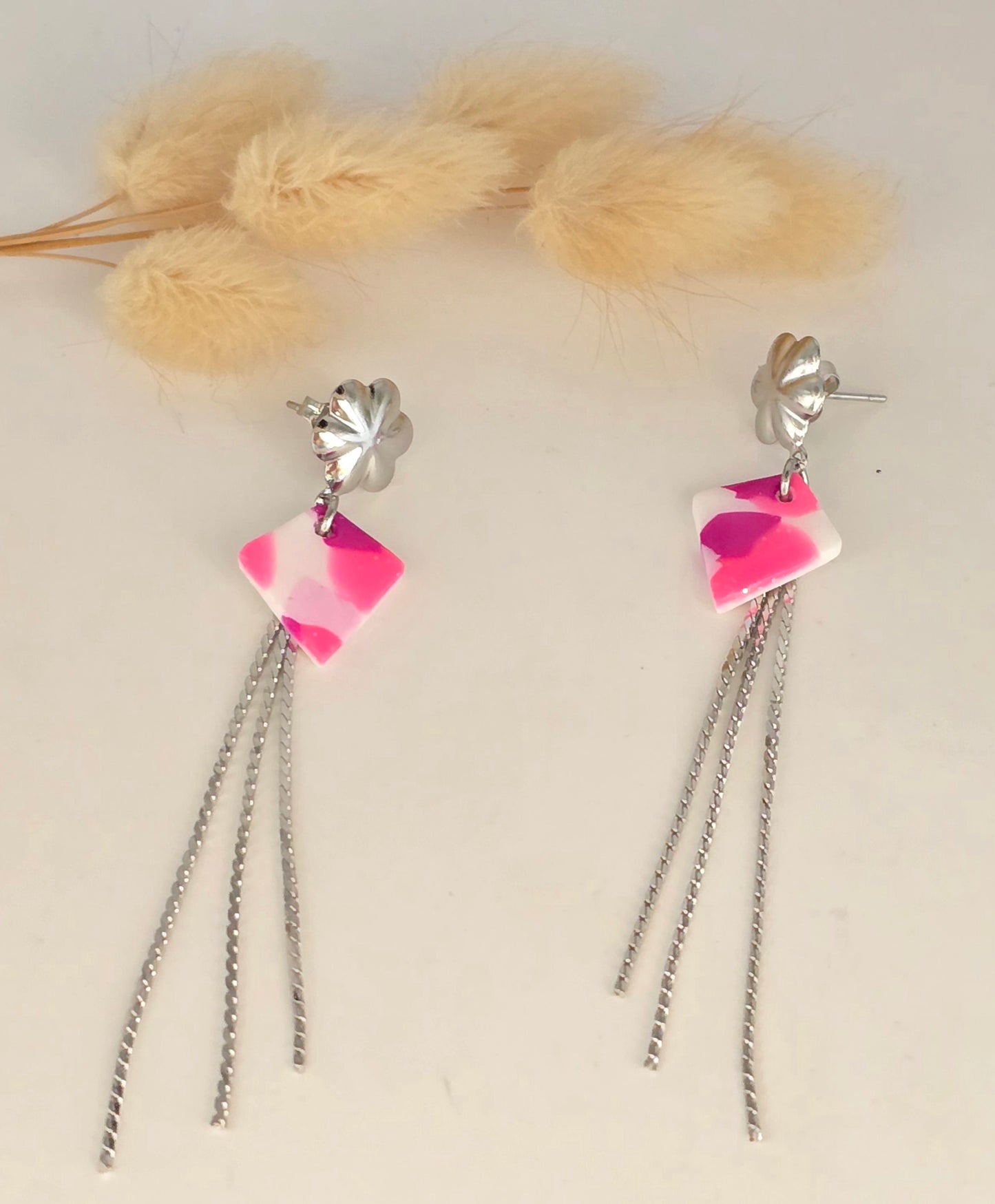 Boucles d’oreilles marbré de rose et blanc - vue 5 - Créa Gégé