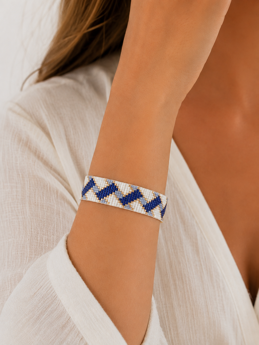 Bracelet ajustable en acier inoxydable tissé de perles Miyuki - Zigzag bleu et blanc